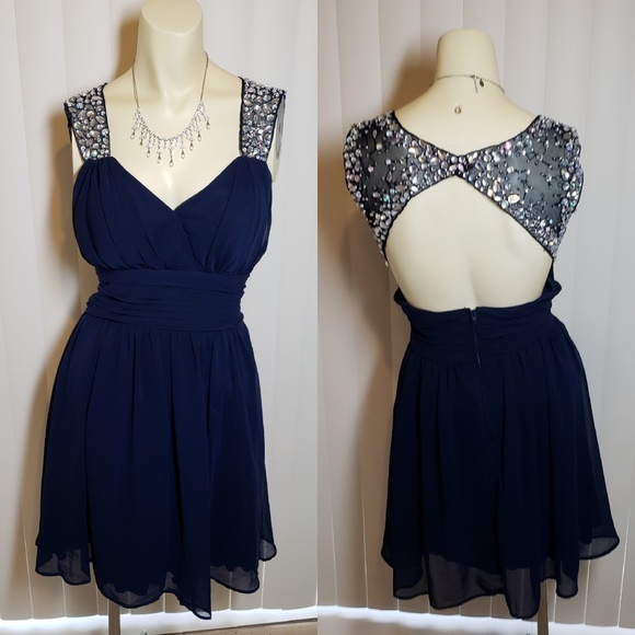 B. Smart Dresses & Skirts - Prom/party/homecoming dress